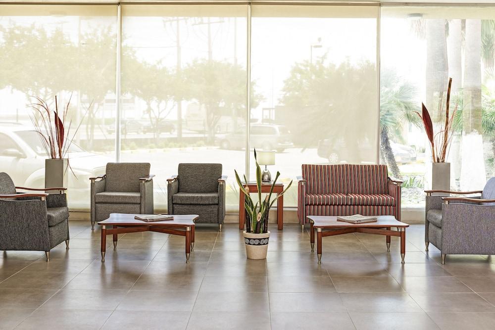 Ibis Monterrey Aeropuerto Hotell Apodaca Eksteriør bilde